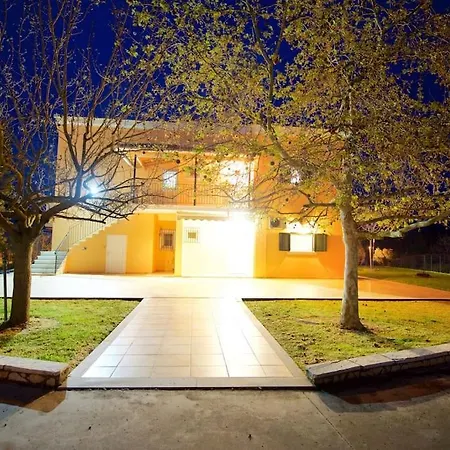 Apartamento House Of Roses