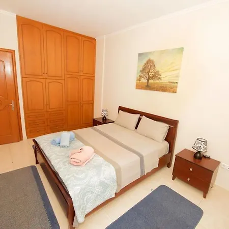 House Of Roses Apartamento